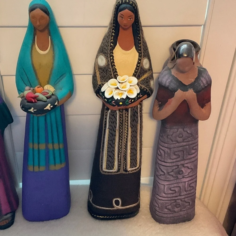 Elegant Multicolor Figurine Set